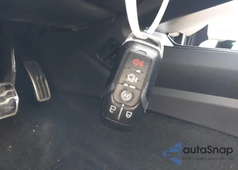 2016 Ford Fusion Titanium из США, поврежденный, VIN 3FA6P0K96GR151314